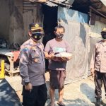 PPKM Darurat, Sejumlah Warga Desa Cikancas Dan Desa Karangsari Terima Bansos Beras Dari Polresta Cirebon