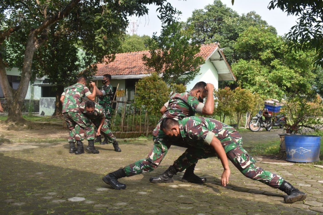 Prajurit dan ASN Wajib Beladiri Militer