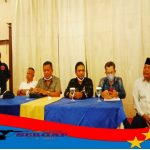 Jumpa Pers Kades Nuryaman Dengan Para Jurnalis Karawang Di Dampingi Ketua DPD Apdesi Provinsi Jawa Barat