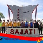 Bupati Kuningan H. Acep Purnama, MH.  Memfungsionalkan Jalan Lingkar Timur Sekaligus Peresmian Tugu Sejati