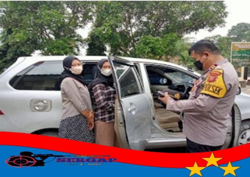 Polsek Pasawahan Polres Kuningan Polda Jabar IPTU Dadang Suprayogi S H., Melakukan Patroli Ngabuburit