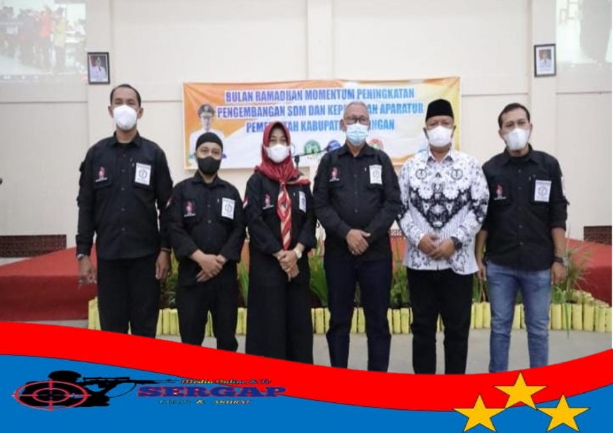 Kegiatan Aparatur Peduli Lingkungan (APel) Santunan Anak Yatim