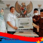 Wabup H.Aep Serahkan Zakat Mal