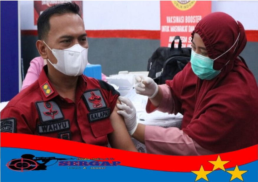 Lapas Banyuwangi Gandeng Badan Intelijen Negara (BIN) Gelar Vaksinasi Booster Lanjutan Bagi Petugas dan WBP