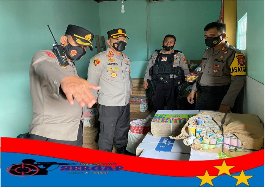 Polres Tasik Kota Gerebek Gudang Petasan di Tengah Pemukiman, Sita Jutaan Butir.