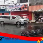 Angin Puting Beliung Disertai Hujan Menerjang Sejumlah Wilayah Perkotaan Kabupaten Garut