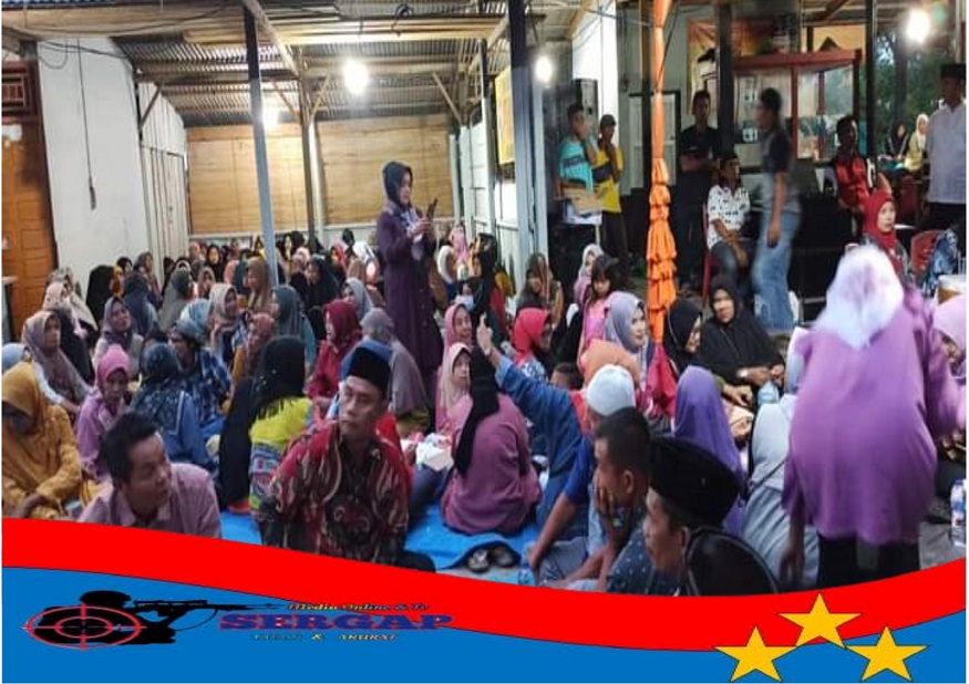 Aliansi Masyarakat Lengayang Pessel Buka Bersama Dengan Anggota DPR RI Lisda Hendrajoni