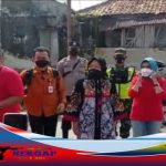 Personel Koramil dan Polsek Cisayong Melaksanakan Pengamanan Kunjungan Menteri Sosial RI