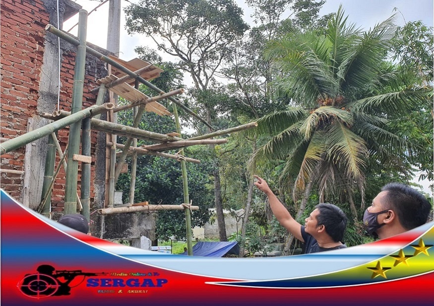 Personel Polsek Mangkubumi Datangi TKP Buruh Bangunan Yang Tersengat Arus Listrik