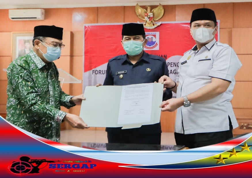 Plt. Wali Kota Cimahi Kukuhkan Pengurus Dan Dewan Penasehat FKUB Kota Cimahi