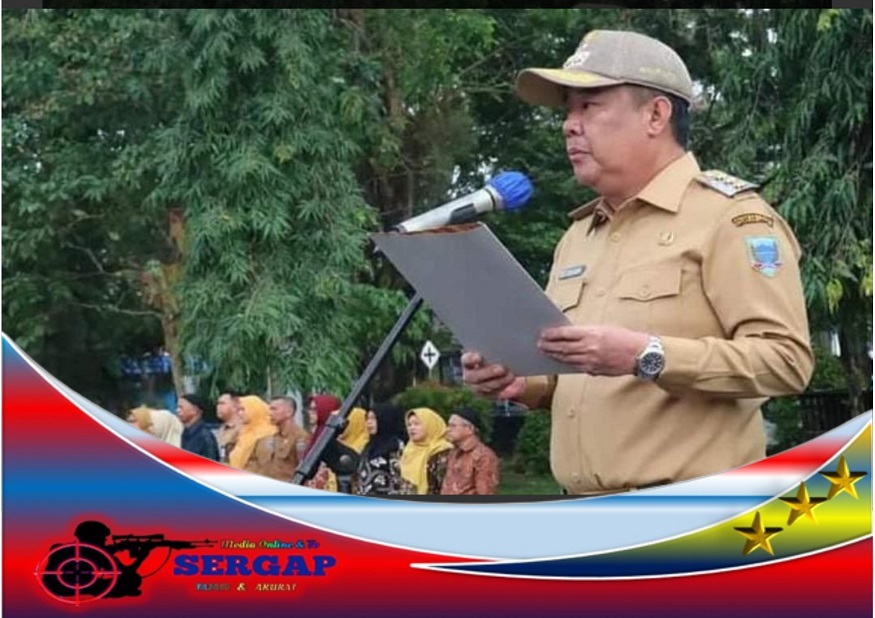 Bupati Lahat CU Berikan Penghargaan Kepada Pensiunan PNS