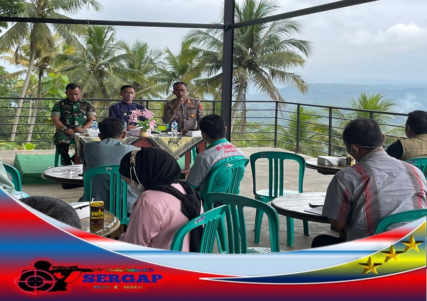 Kapolsek Pataruman Polres Banjar Polda Jabar Menghadiri Rapat Koordinasi Lintas Sektor Tingkat Kecamatan Pataruman