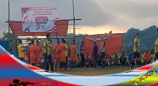 Ketua Paguyuban Kerukunan Bima Dompu (KKBD) Secara Resmi Membuka Turnamen Sepak Bola Mini Cup VII Tahu. 2022