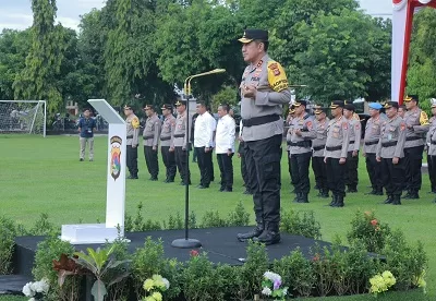 4 PJU Serta 2 Kapolres Jajaran Polda NTB Berganti, Kapolda NTB Pimpin Upacara Sertijab