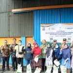 Pj. Wali Kota Cimahi Salurkan CPP Bantuan Pangan 377.610 kg Beras