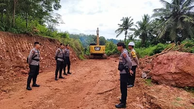 Polres Sumbawa Barat Terjunkan Personel Amankan pembangunan Bendungan Bintang Bano