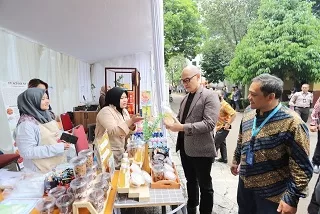 Wakil Ketua III DPRD Hadiri Bazar sembako Murah INTIfest Ramadhan 2023 Kota Bandung