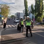 Ciptakan Situasi Kamtibmas Di Pagi Hari, Personel Polres Sumbawa Gelar Strong Point