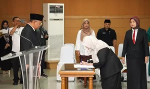 Maria Fitriana Resmi Dilantik Sebagai Pj. Sekda Kota Cimahi