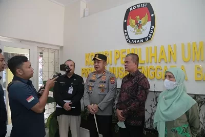 Pastikan Keamanan Saat Pendaftaran Caleg di Hari Terakhir, Kapolda NTB Kunjungi KPU