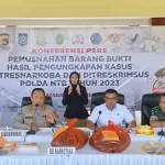 Polda NTB Gelar Pemunahan Barang Bukti Narkoba dan Pakaian Impor Bekas