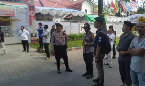 Polres Lombok Tengah Kawal Delapan Partai Peserta Pemilu 2024 Saat Melakukan Pendaftaran Bacaleg