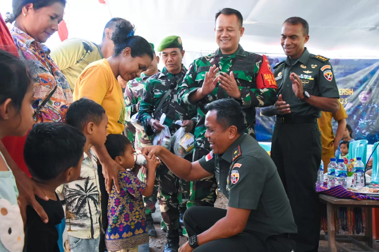 Danrem 161 Ws Hadir Pada Peresmian Pengunaan Fasilitas Air Bersih