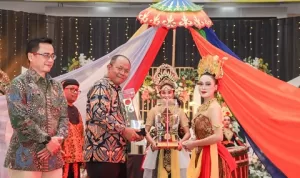 Lestarikan Budaya Kota Cimahi, Disbudparpora Gelar Pasanggiri Kreasi Upacara Mapag Panganten