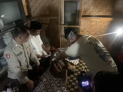 Penemuan Mayat di Sungai Banjar, Polres KSB Bantu Evakuasi