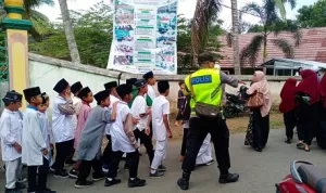 Polsek Kopang Laksanakan Pengamanan Pawai MTQ