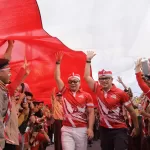 Festival Merah Putih, Ridwan Kamil Gabung Mengarak Bendera