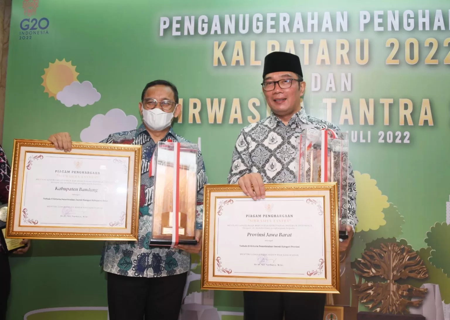 Gubernur Jabar Ridwan Kamil Raih Penghargaan Green Leadership Nirwasita Tantra 2022