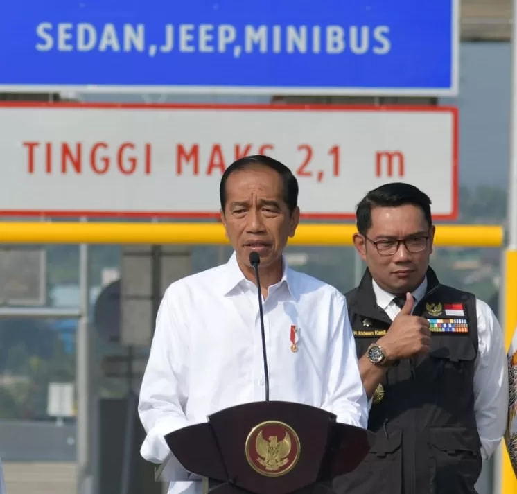 Resmikan Tol Bocimi Seksi 2, Presiden Jokowi Puji Jabar Disebut Juara Investasi