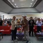 Disdik Jabar Raih Penghargaan Kegiatan TIK Talks “Bergerak Bersama Tingkatkan Literasi Digital Pendidikan”