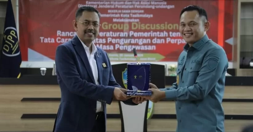 FDG Rancangan Peraturan Pemerintah Undang-Undang Nomor 1 Tahun 2023 Tentang Kitab Undang-Undang Hukum Pidana Pasal 76 Ayat 7