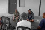 Babinsa Koramil 04/Tabundung Komsos Dengan Satpol PP Wujudkan Sinergitas Dalam Pelaksanaan Tugas