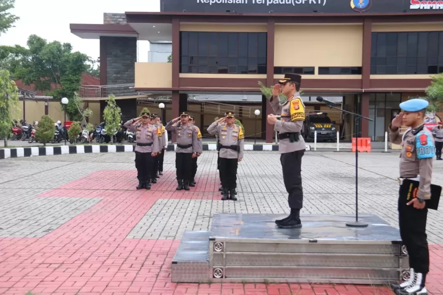 Polresta Samarinda Gelar Upacara Bendera Bulanan Sebagai Bentuk Kesadaran Nasional