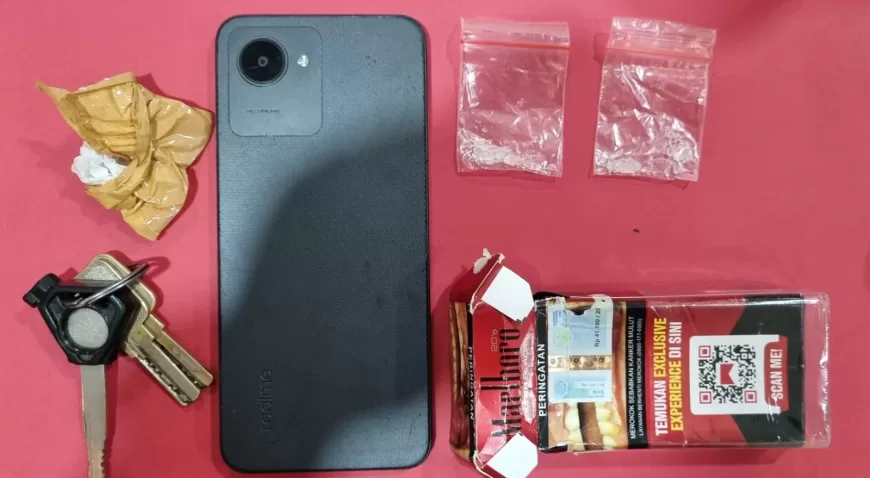Polres Kutai Barat Ringkus Pelaku dalam Peredaran Narkoba di Lapangan Tembak Polres Kutai Barat Ringkus Pelaku dalam Peredaran Narkoba di Lapangan Tembak