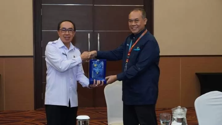 PT. PLN Icon Plus Bersama Sekda Bahas Jaringan Intra