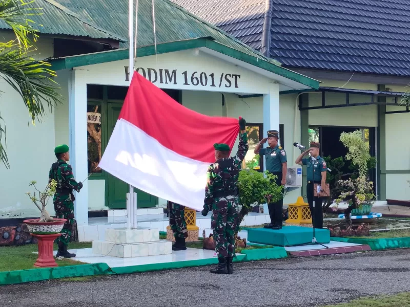 Pimpin Upacara Bendera Hari Senin, Kasdim Ingatkan Anggota Memasuki Musim Hujan Jaga Kesehatan Dan Waspadai Banjir