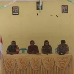 Tingkatkan Kemampuan Linmas Jelang Pemilu, Babinsa Nggoa dan Babinkamtibmas Latih PBB Anggota Linmas Se-Kecamatan.