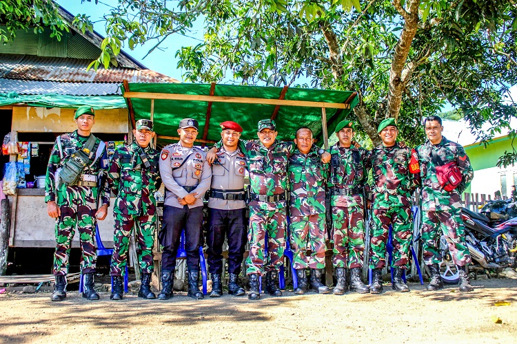 Pengamanan PSU Di Kecamatan Parado Berjalan Lancar, Dandim 1608/Bima Beri Apresiasi Pengamanan PSU Di Kecamatan Parado Berjalan Lancar, Dandim 1608/Bima Beri Apresiasi