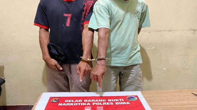 Hendak Transaksi Shabu di Depan Bandara Bima, Dua Pria Asal Langgudu Ditangkap Tim Opsnal Satreskoba Polres Bima