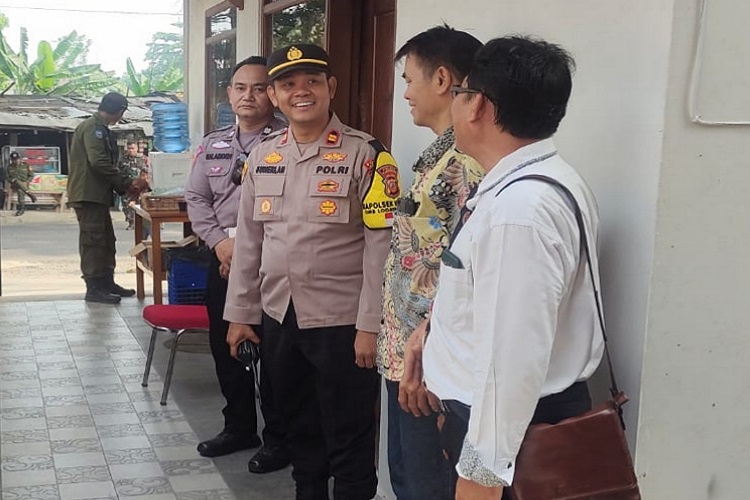 Kapolsek Kotabaru Amankan Rumah Ibadah Umat Kristiani dan Laksanakan Kegiatan Minggu Kasih