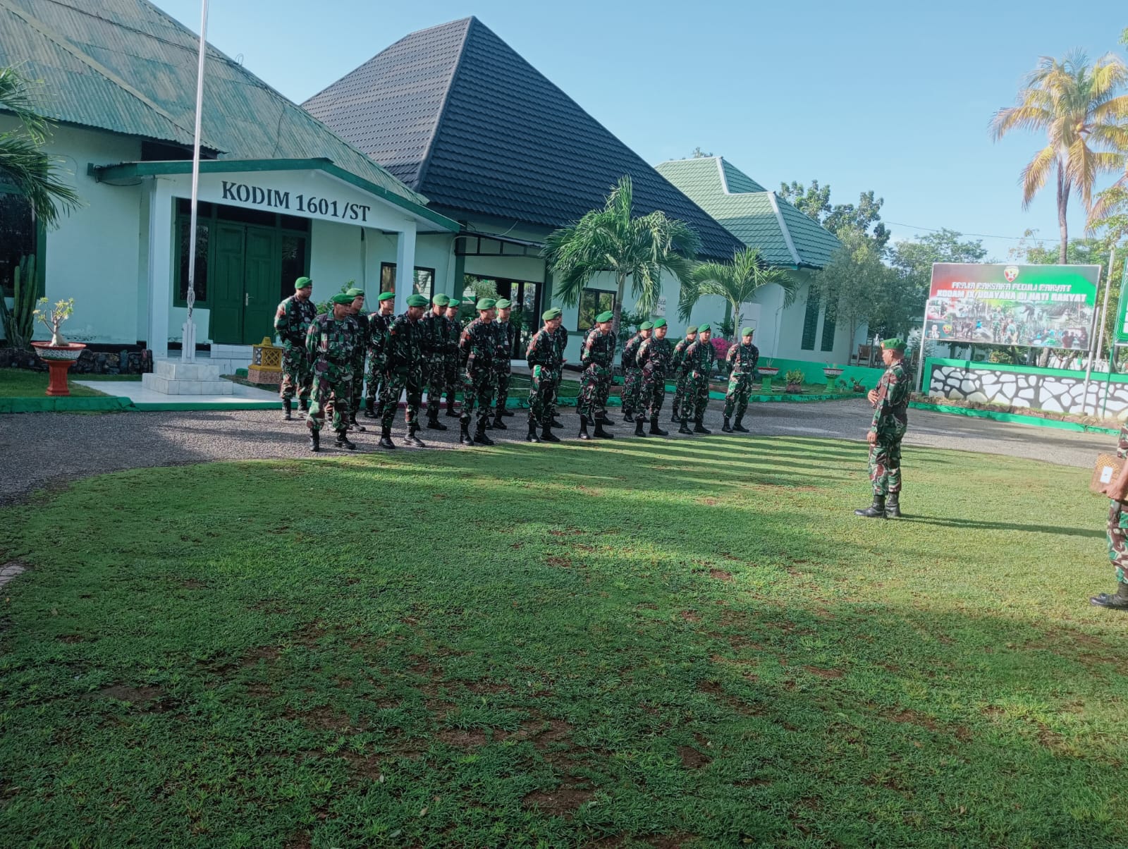 Kodim 1601/Sumba Timur Gelar Apel Siaga, Tegaskan Komitmen Amankan Pemilu 2024