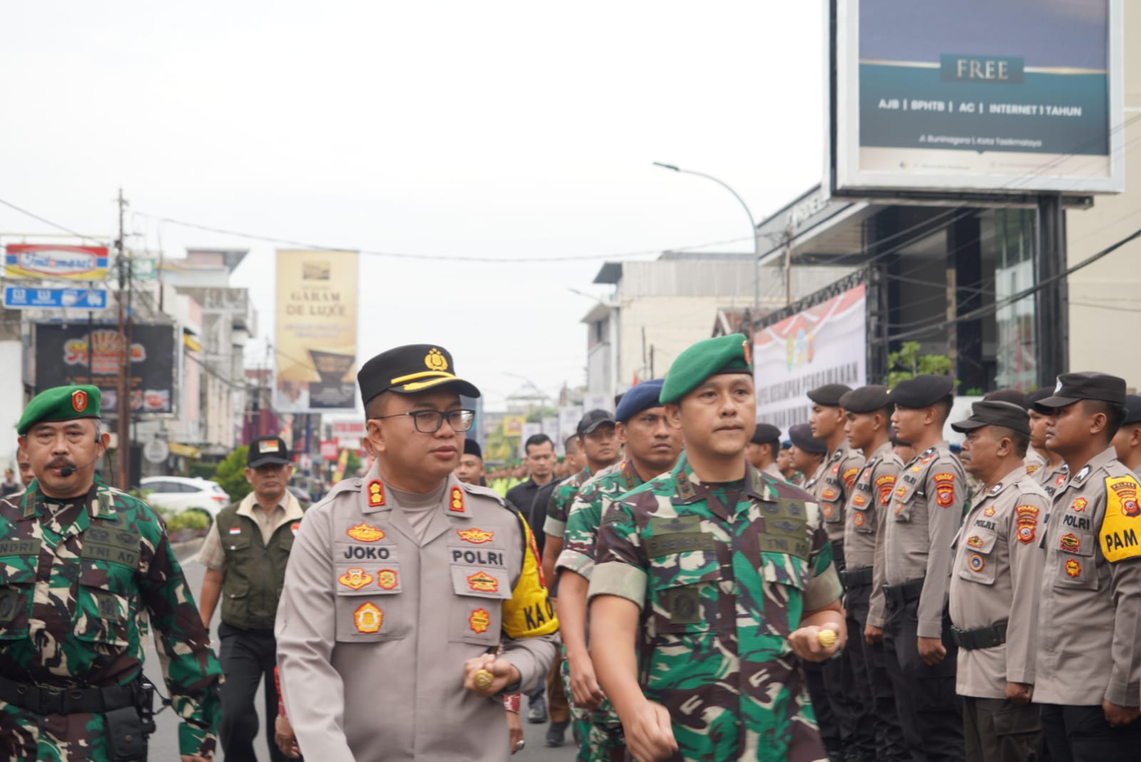 Apel Kesiapan Personel TNI-Polri dan Instansi Terkait dalam rangka Pengamanan Pemilu 2024 di Tasikmalaya