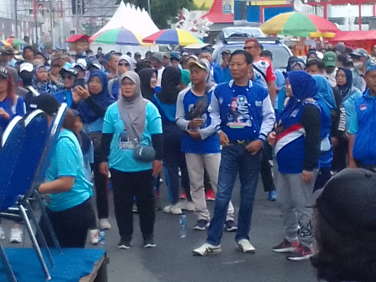 DPD PAN Kota Blitar Gelar Kegiatan Jalan Sehat dan Sembako Murah