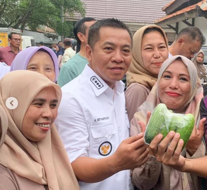 Stabilisasi Pasokan Dan Harga Pangan, Pemkab Karawang Gelar Bazar Pangan Murah