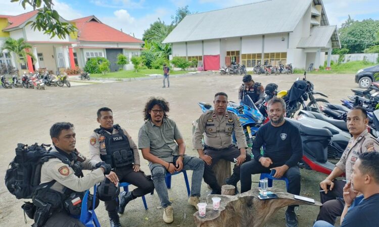 Kapolsek Woha Pantau Rapat Pleno Rekapitulasi Suara Hasil Pemilu 2024