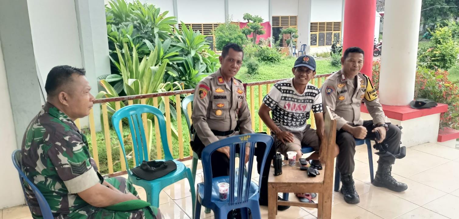 Kapolsek Woha Pantau Rapat Pleno Rekapitulasi Suara Hasil Pemilu 2024